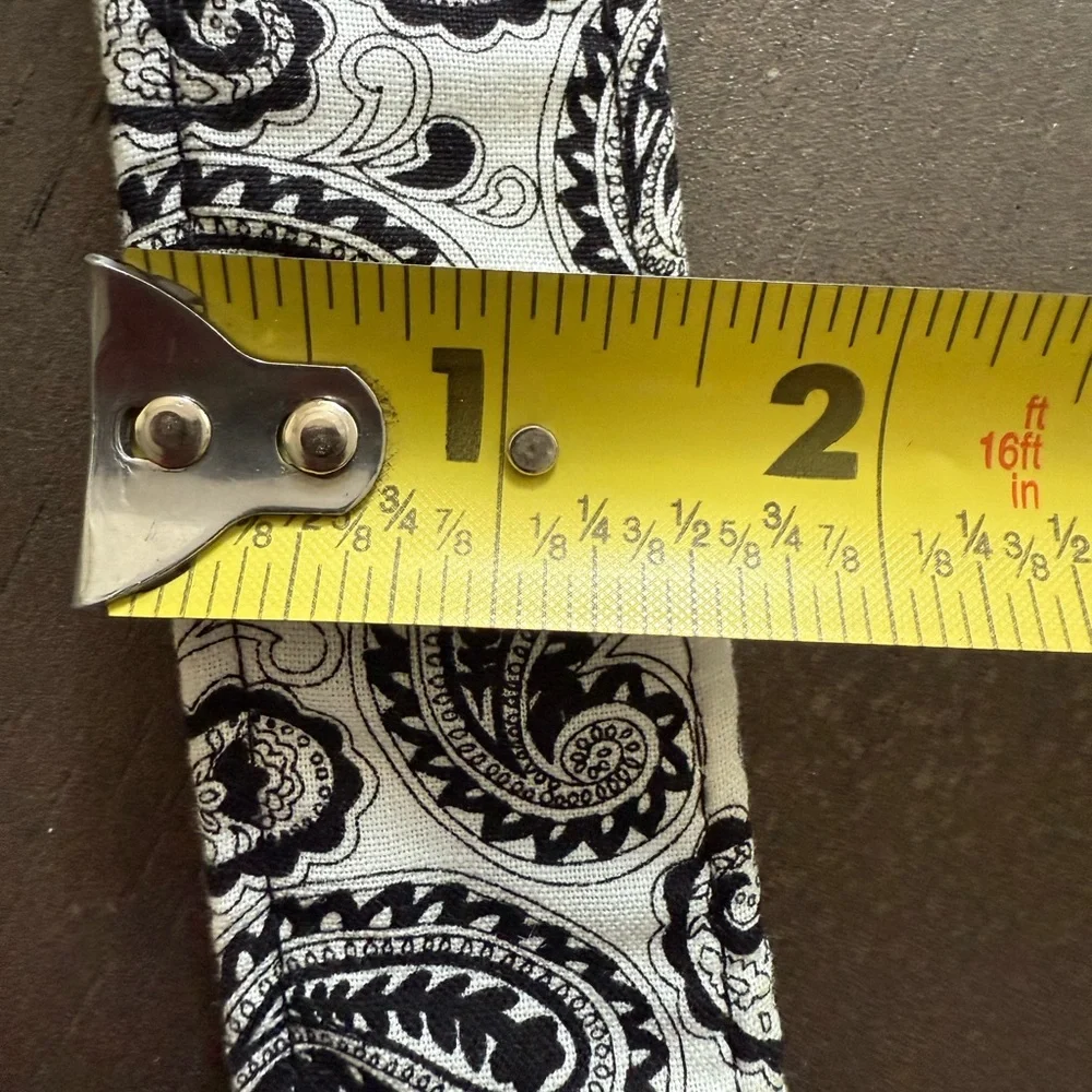 White Bandana Black Paisley Thick Fabric Belt Size L/XL 45” Classic